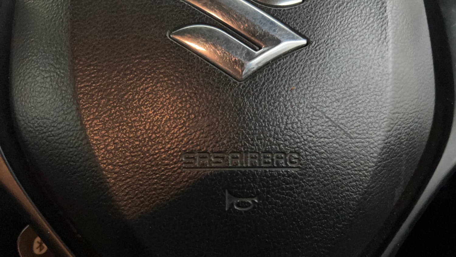Used 2017 Maruti Suzuki Baleno Delta 1.2 Petrol Manual top_features Airbags