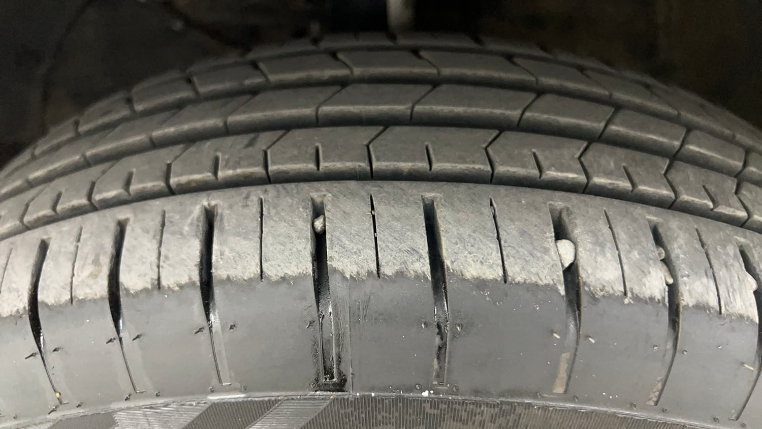 Used 2026 Maruti Suzuki Baleno Sigma MT Petrol Manual tyres LEFT FRONT TYRE TREAD VIEW