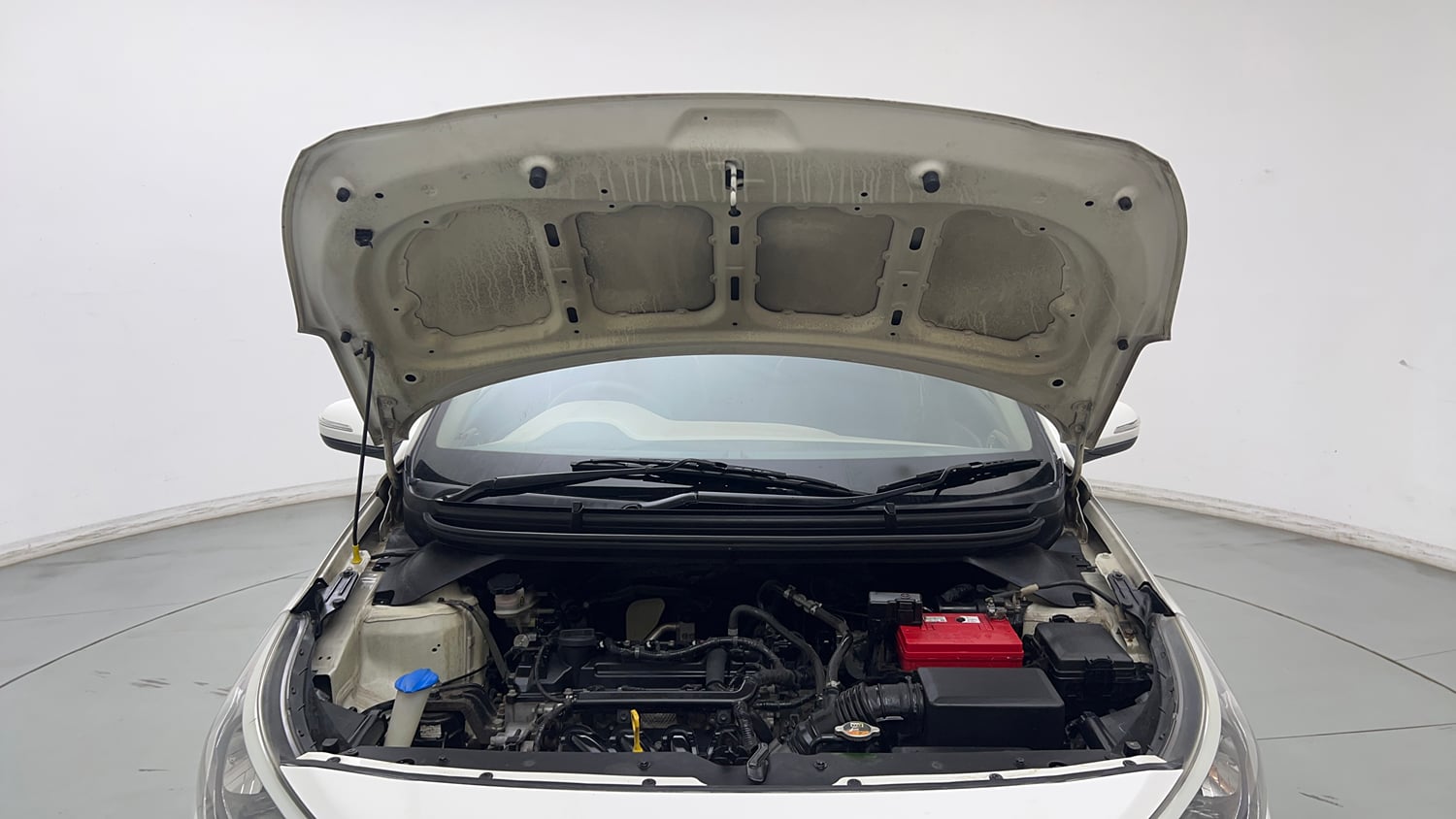 Used 2018 Hyundai Elite i20 Asta 1.2 AT Petrol Automatic engine ENGINE & BONNET OPEN FRONT VIEW