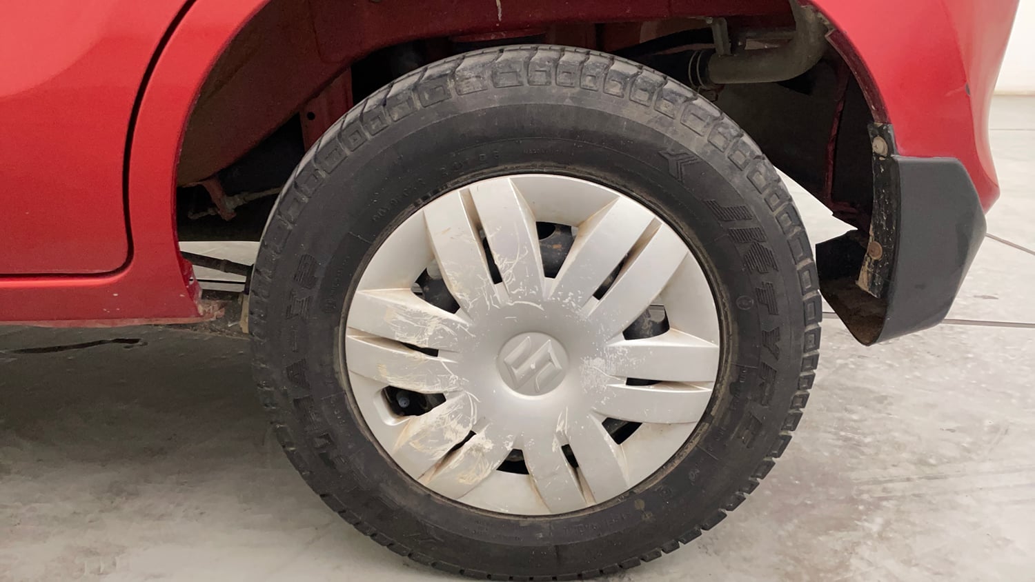 Used 2018 Maruti Suzuki Alto 800 LXi Petrol Manual tyres LEFT REAR TYRE RIM VIEW