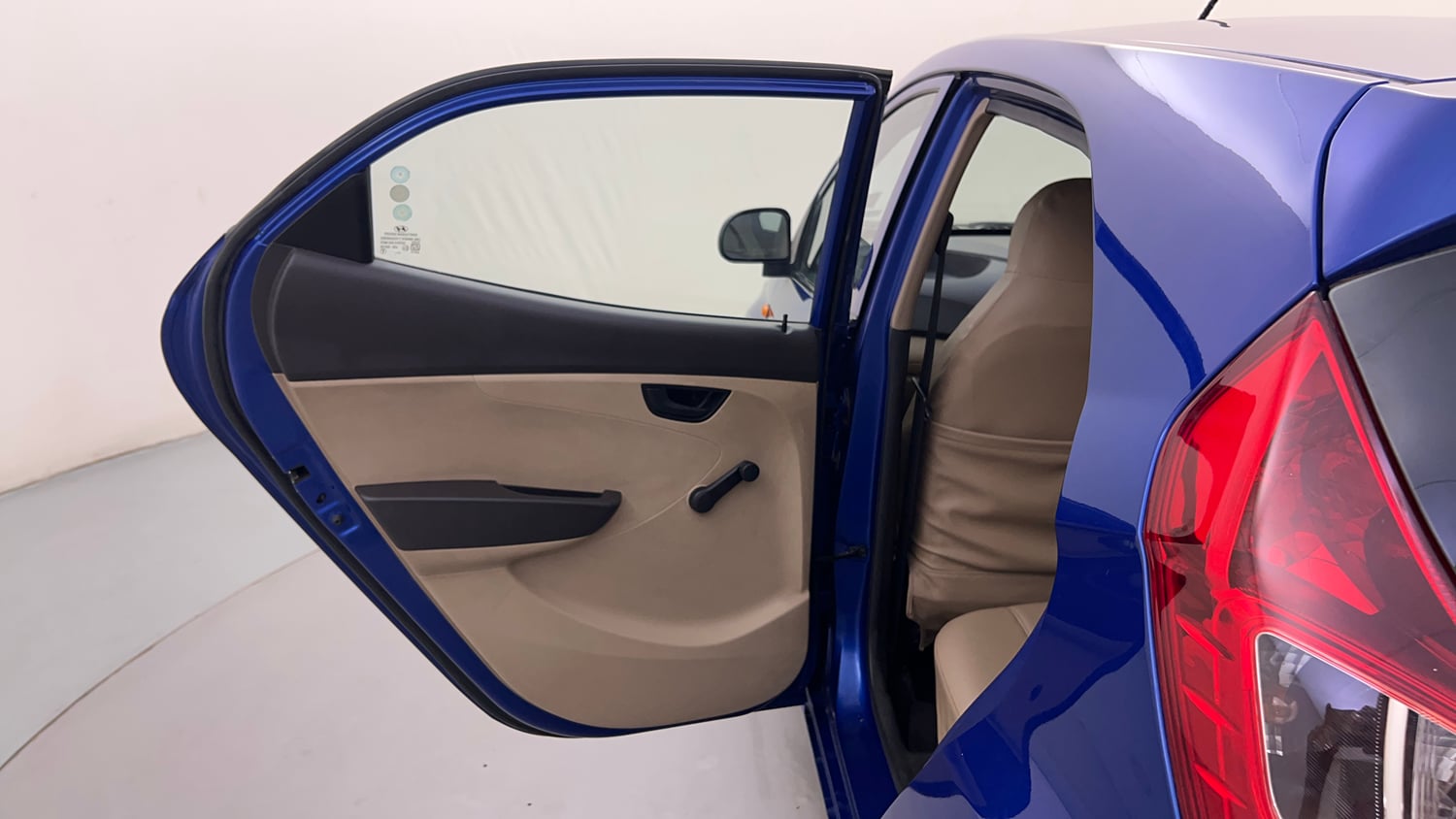 Used 2017 Hyundai Eon Era + Petrol Manual interior LEFT REAR DOOR OPEN VIEW
