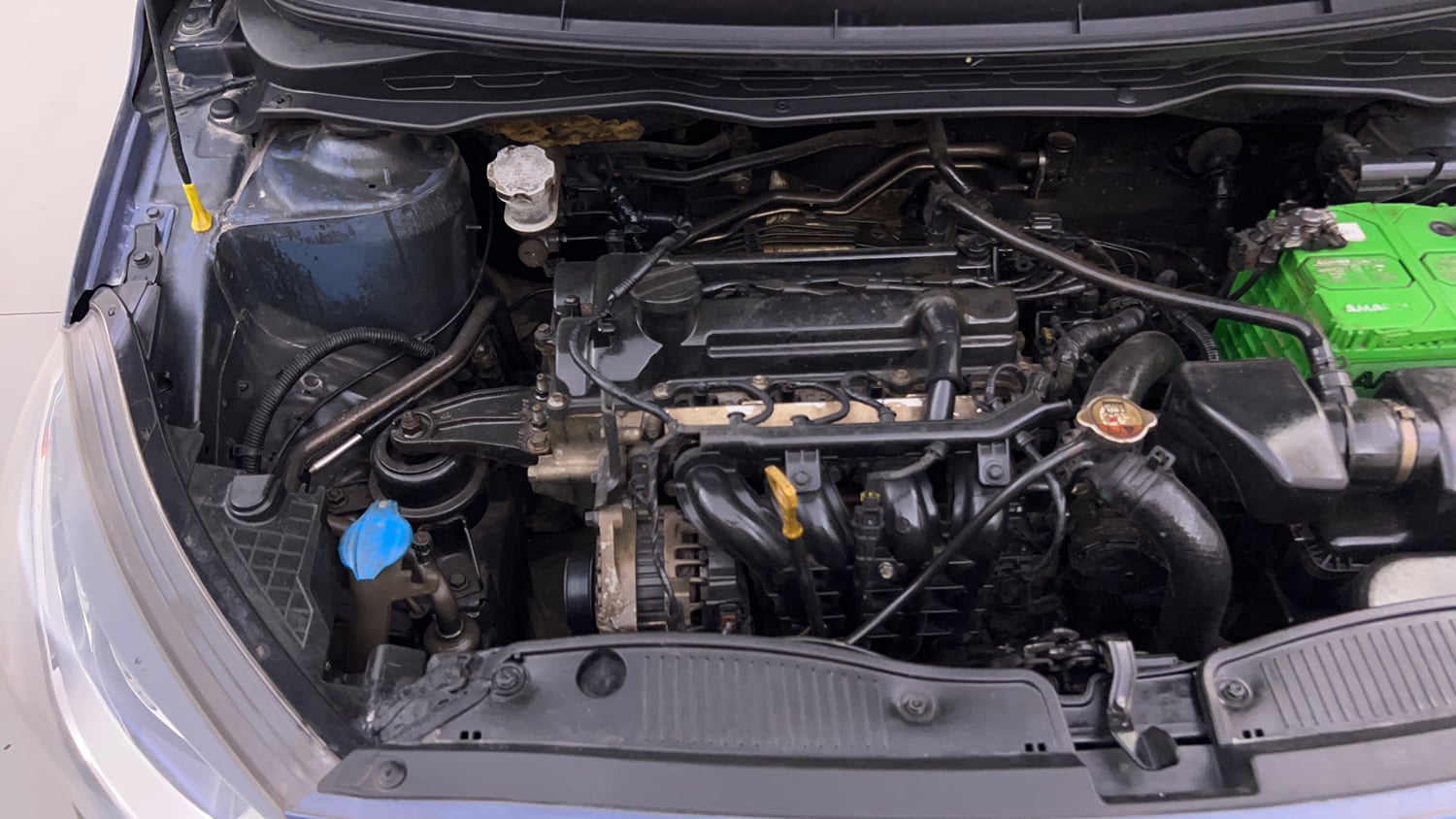 Used 2012 Hyundai i20 Sportz 1.2 Petrol Manual engine ENGINE RIGHT SIDE VIEW