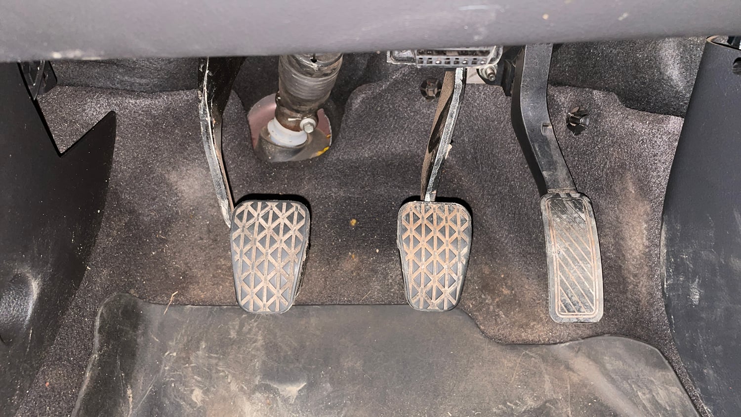 Used 2021 Ford Freestyle Titanium Plus 1.2 Ti-VCT Petrol Manual interior PEDALS VIEW