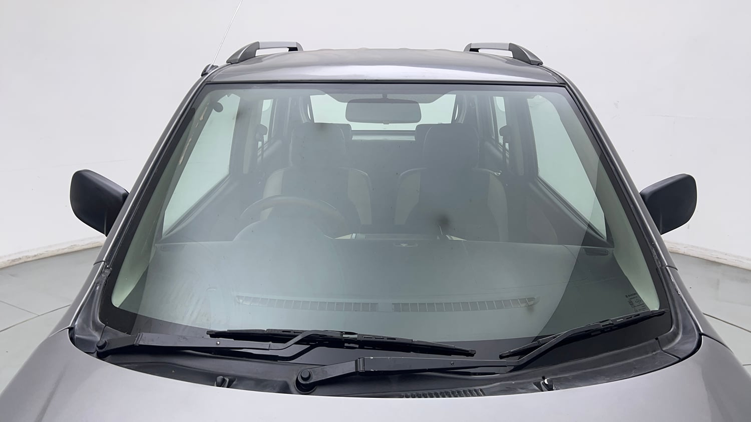 Used 2017 Maruti Suzuki Wagon R LXI CNG Cng Manual exterior FRONT WINDSHIELD VIEW