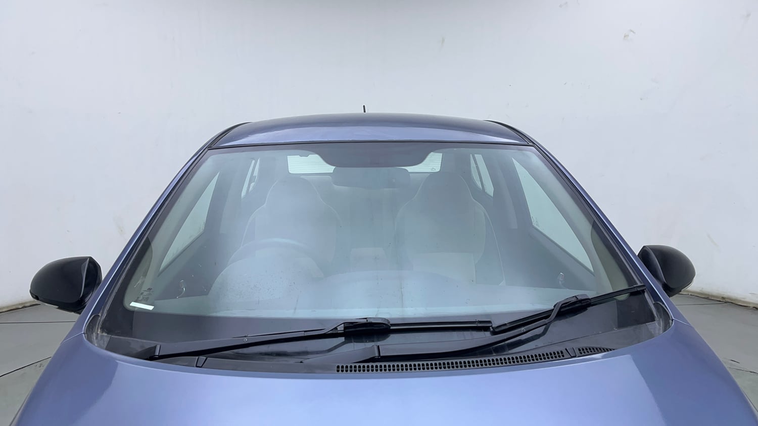 Used 2014 Hyundai Xcent SX 1.2 (O) Petrol Manual exterior FRONT WINDSHIELD VIEW