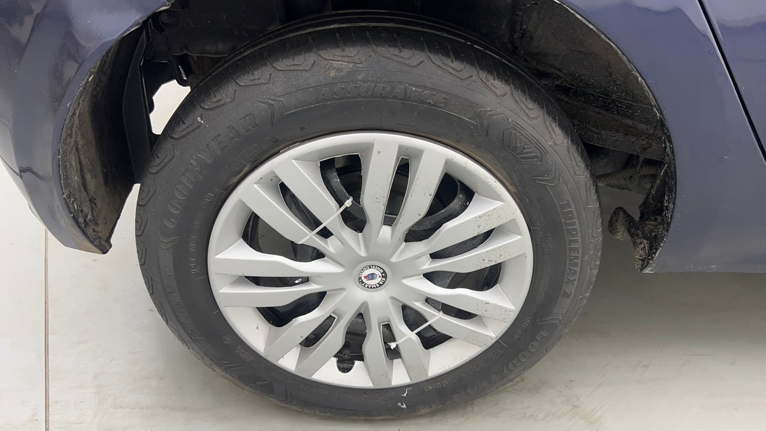 Used 2021 Tata Tiago XZ CNG( Outside Fitted ) Cng Manual tyres RIGHT REAR TYRE RIM VIEW