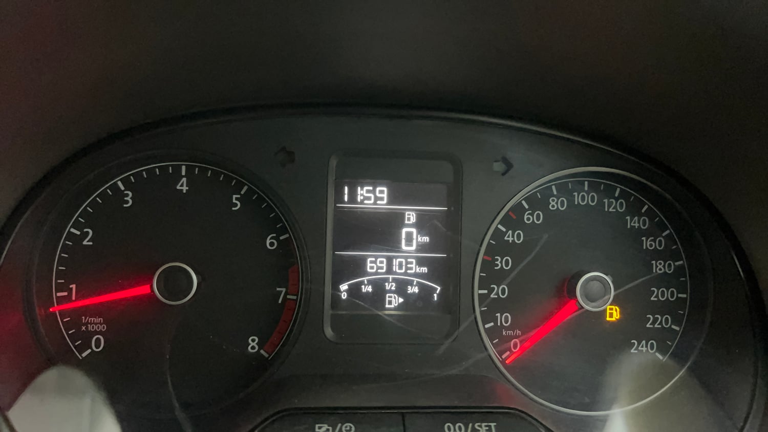 Used 2019 Volkswagen Vento Highline 1.6 (P) Petrol Manual interior CLUSTERMETER VIEW