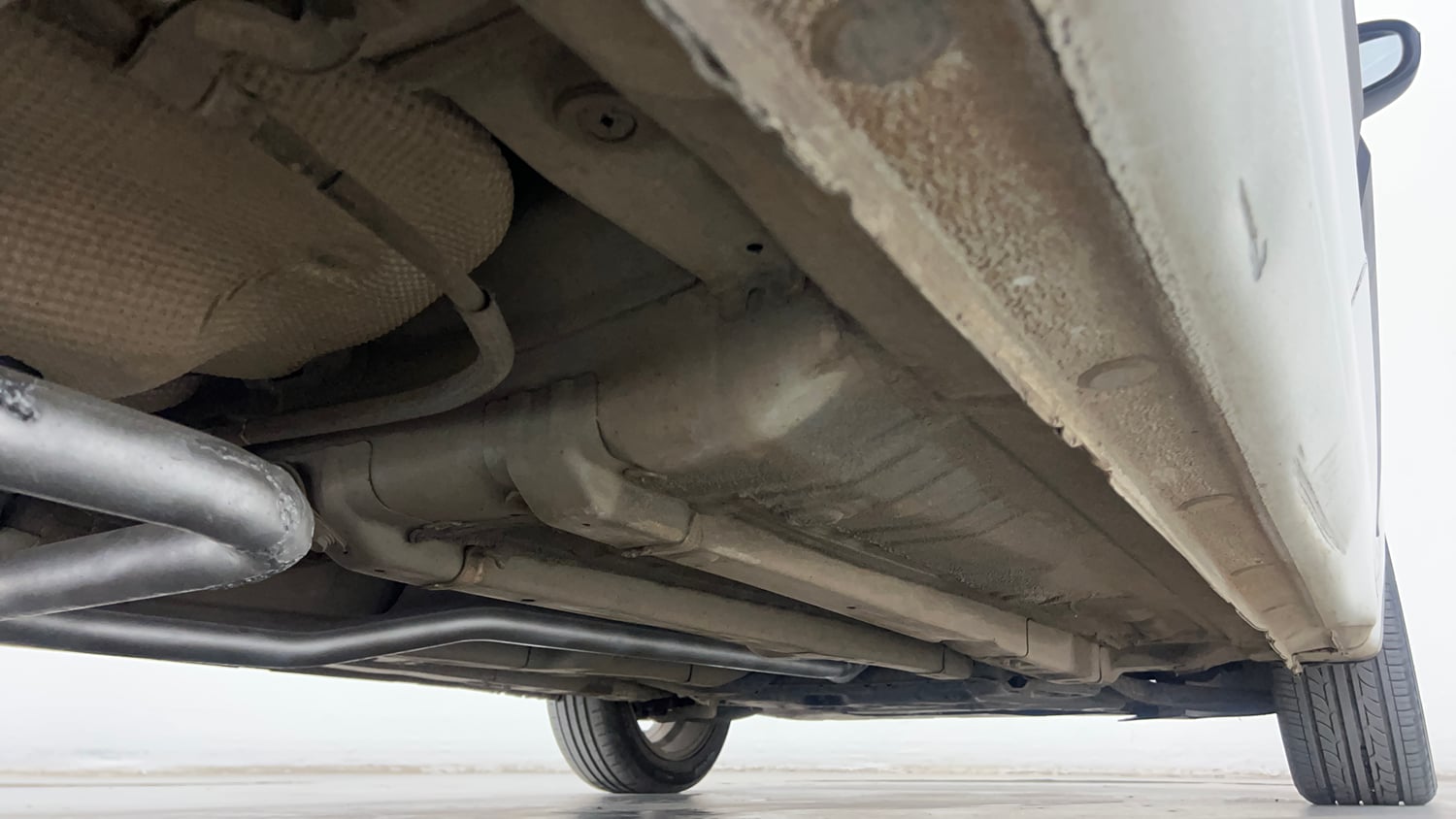 Used 2015 Hyundai Elite i20 Asta 1.2 Petrol Manual extra REAR RIGHT UNDERBODY VIEW
