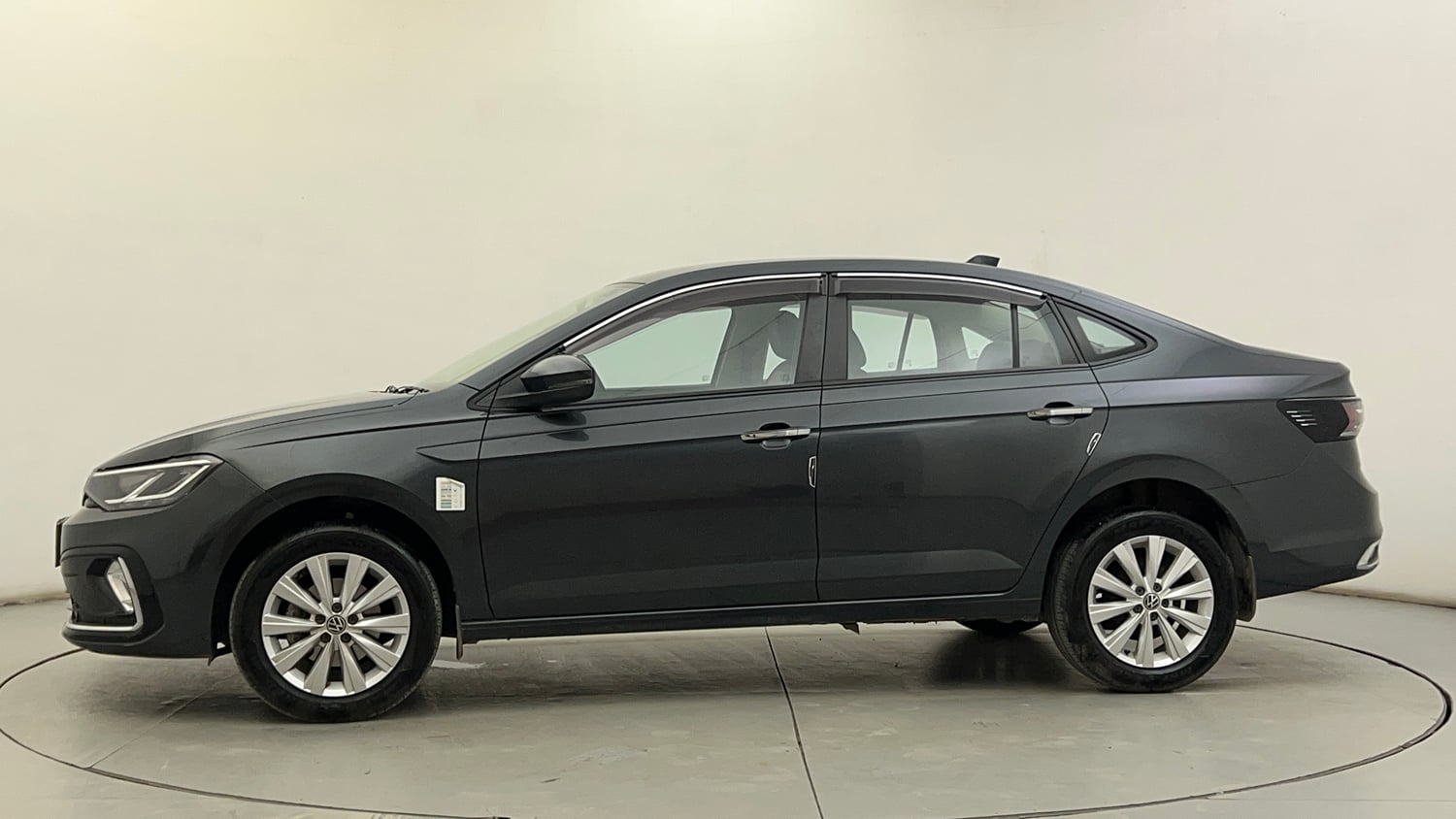 Used 2024 Volkswagen Virtus Highline 1.0 TSI MT Petrol Manual exterior LEFT SIDE VIEW