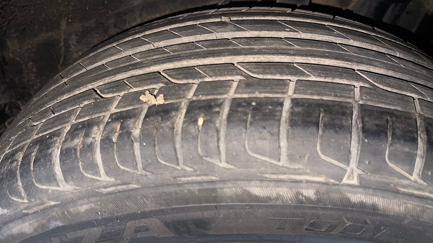 Used 2019 Tata Nexon XZA Plus Petrol Petrol Automatic tyres LEFT REAR TYRE TREAD VIEW
