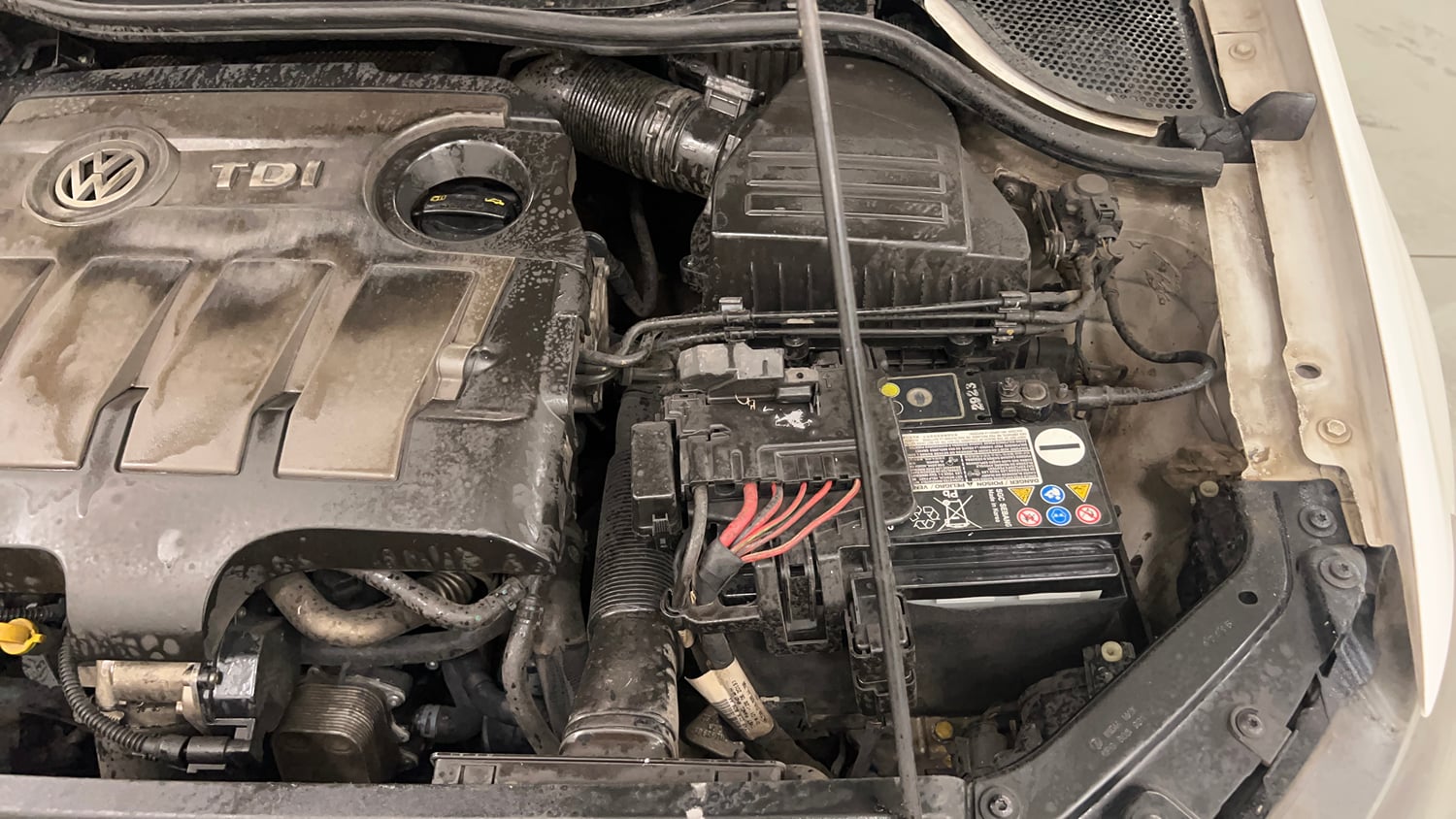 Used 2015 Volkswagen Polo Comfortline 1.5L (D) Diesel Manual engine ENGINE LEFT SIDE VIEW
