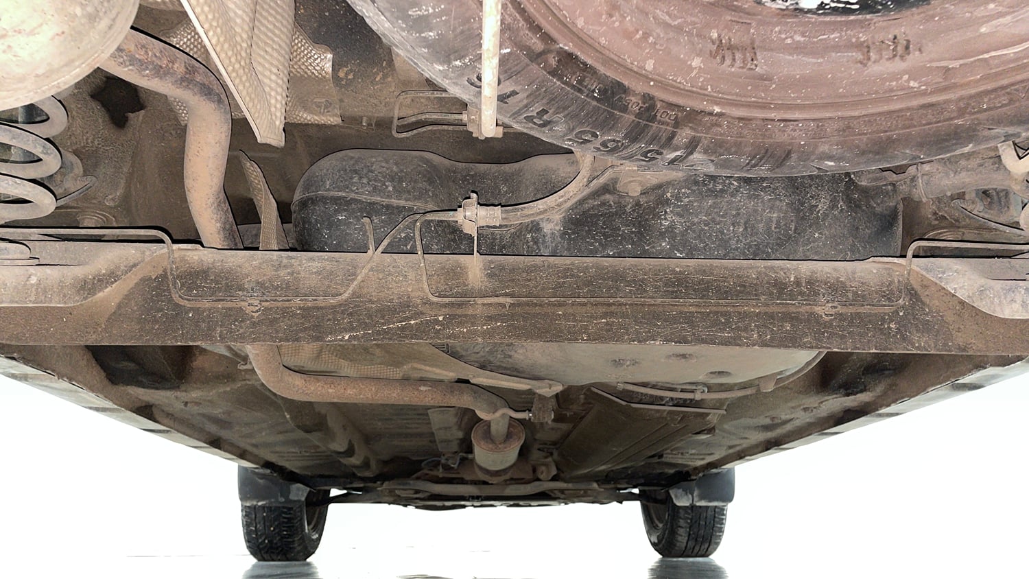 Used 2017 Renault Duster RXL Petrol Petrol Manual extra REAR UNDERBODY VIEW (TAKEN FROM REAR)