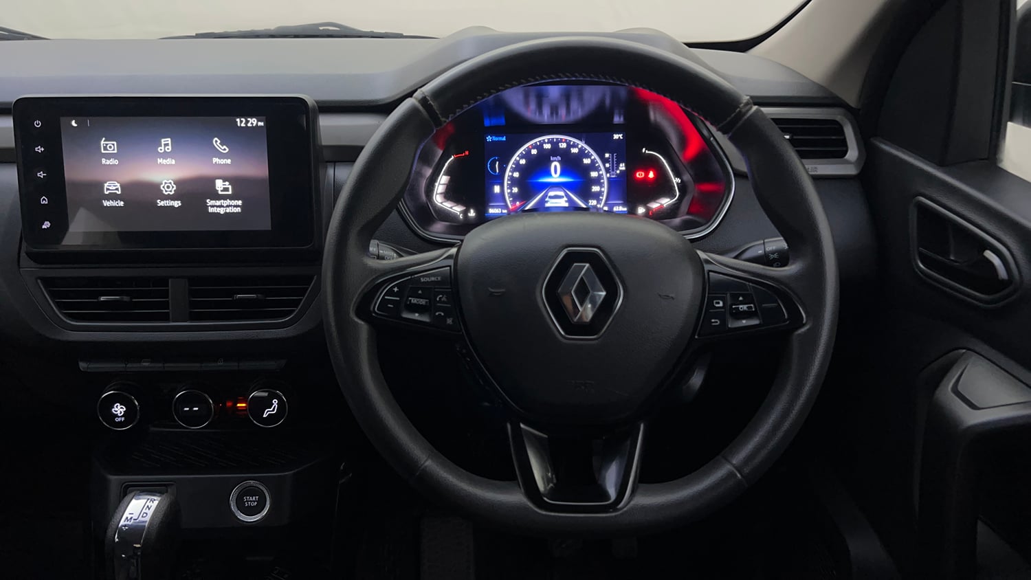Used 2021 Renault Kiger RXZ AMT Dual Tone Petrol Automatic interior STEERING VIEW