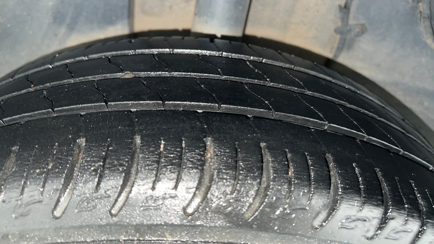 Used 2020 Tata Altroz XZ Petrol Petrol Manual tyres RIGHT REAR TYRE TREAD VIEW
