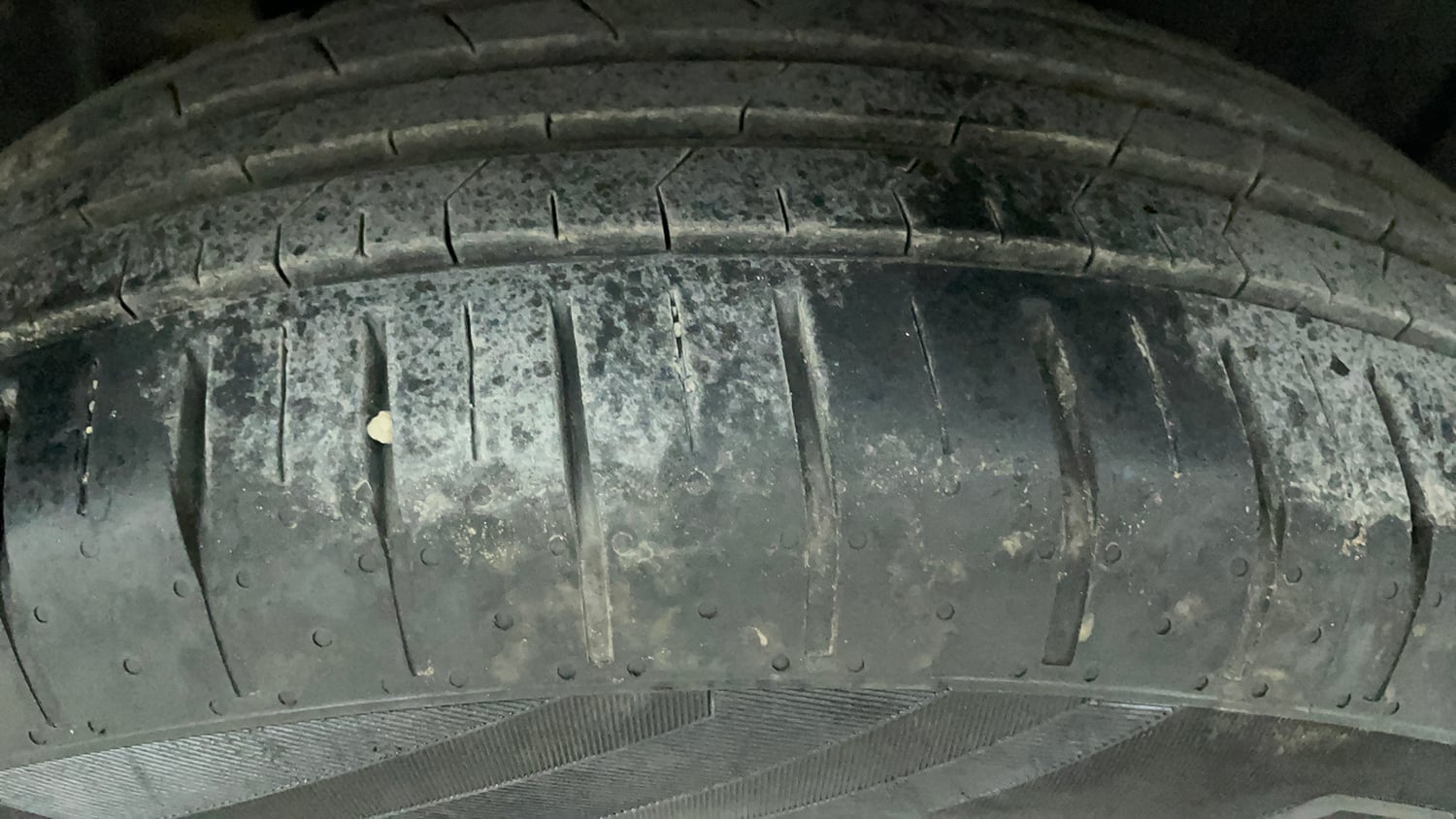 Used 2024 Maruti Suzuki Baleno Sigma MT Petrol Manual tyres RIGHT REAR TYRE TREAD VIEW