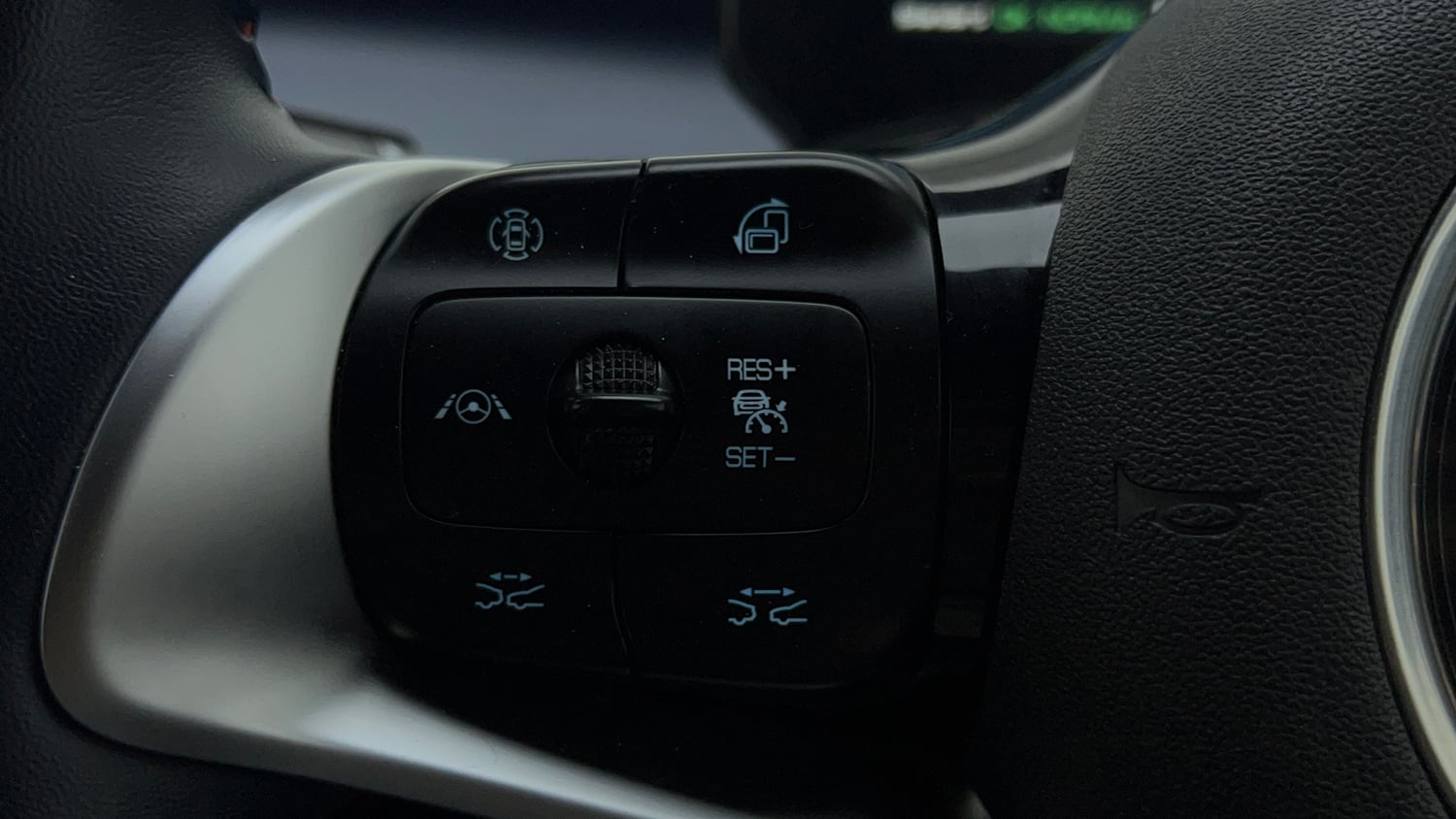 Used 2023 BYD Atto 3 Extended Range Electric Automatic top_features Cruise control