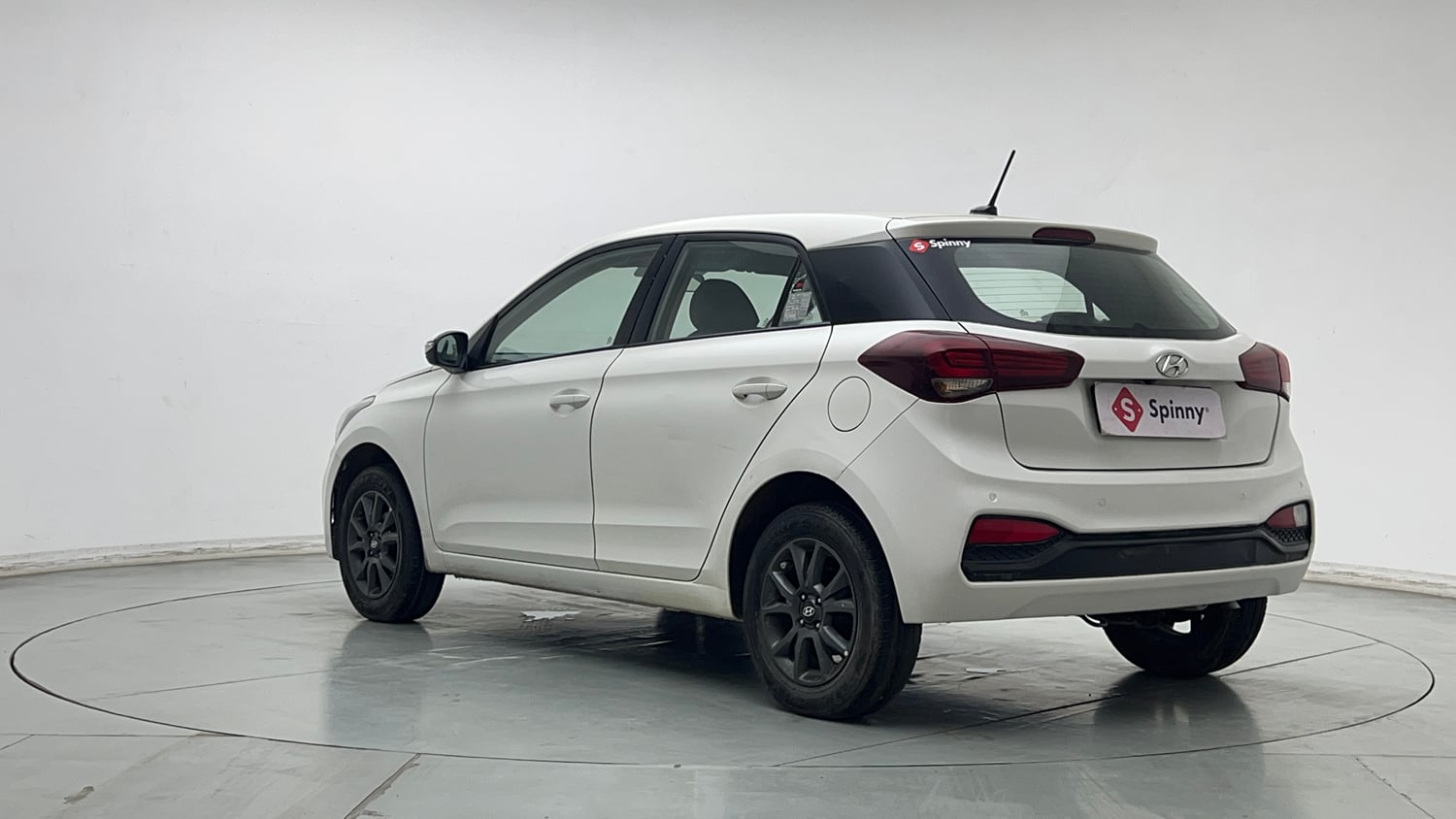 Used 2018 Hyundai Elite i20 Asta 1.2 AT Petrol Automatic exterior LEFT REAR CORNER VIEW