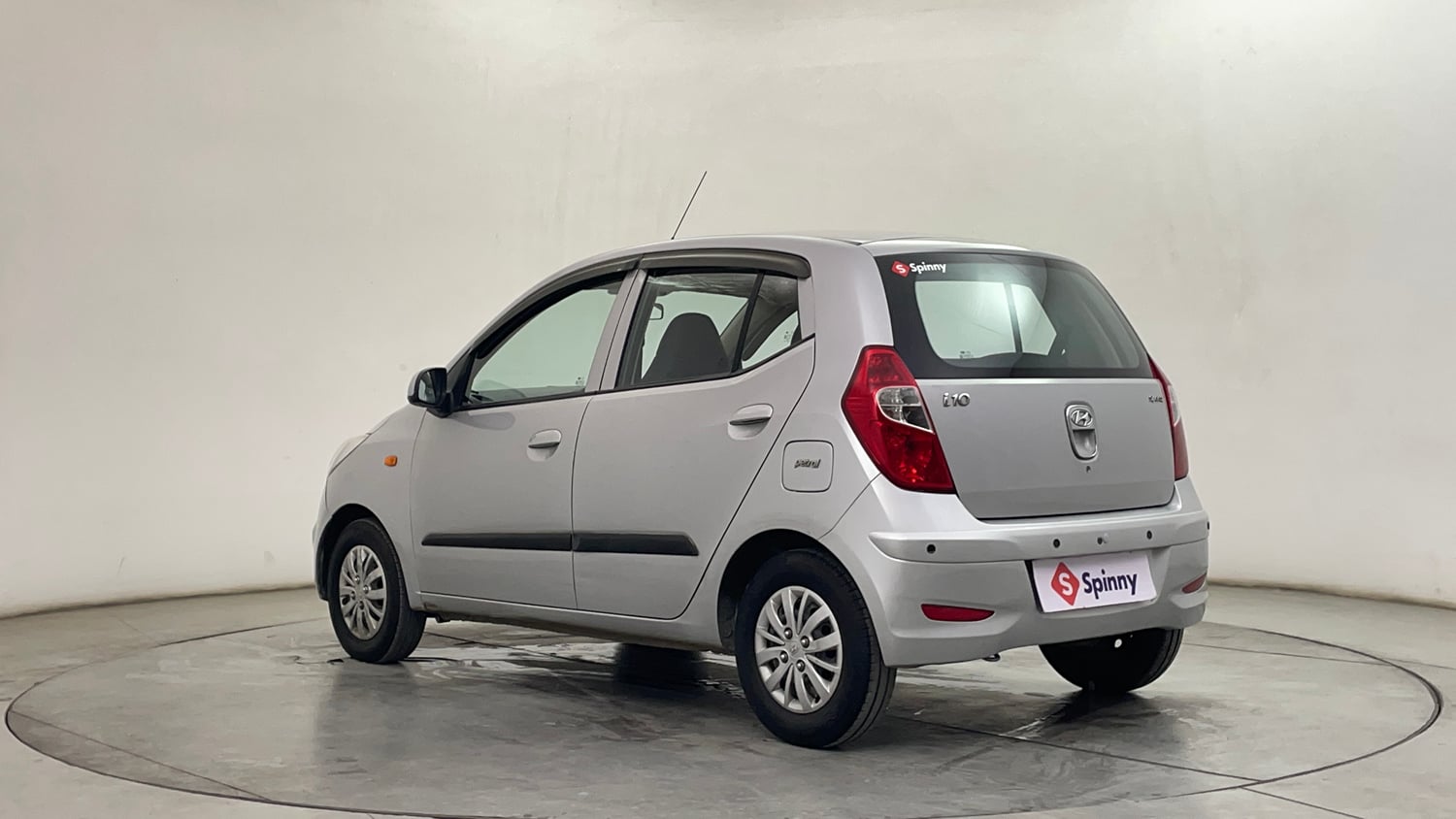Used 2014 Hyundai i10 Sportz 1.1 iRDE2 Petrol Manual exterior LEFT REAR CORNER VIEW
