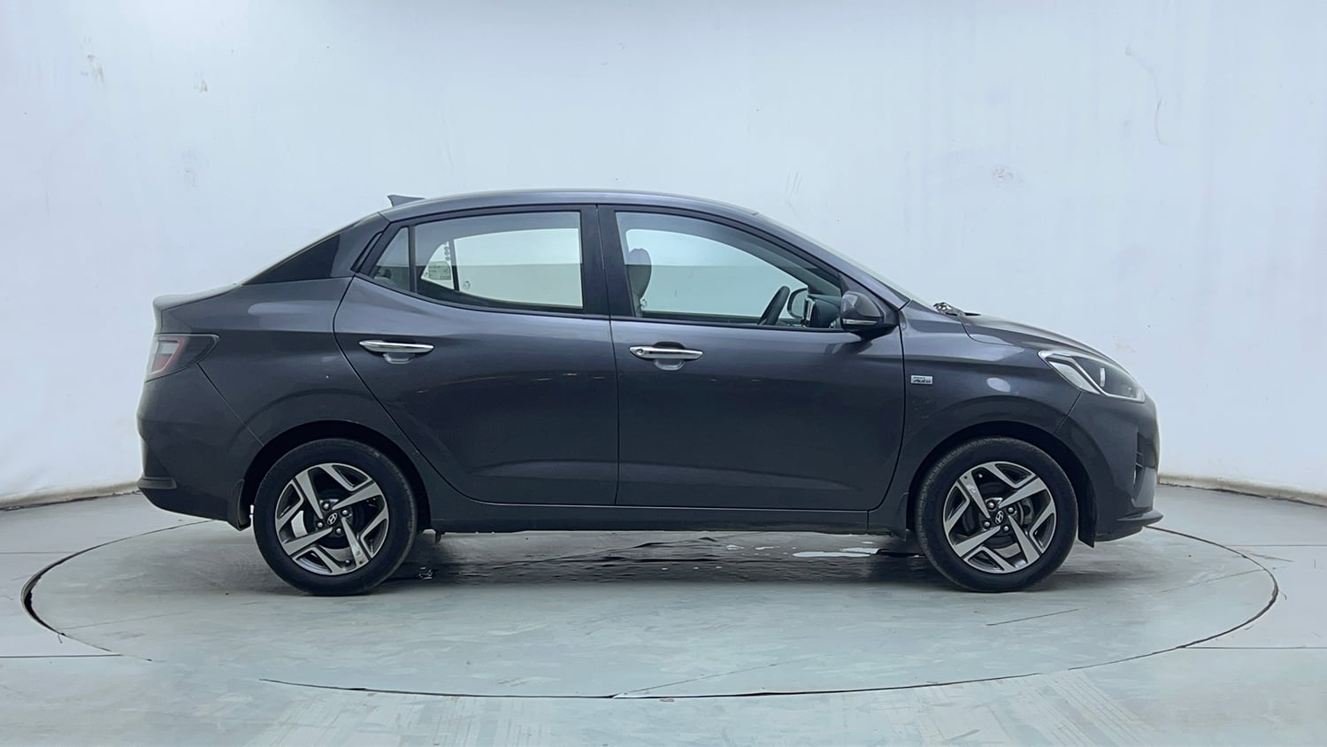 Used 2021 Hyundai Aura SX Plus 1.2 AMT Petrol Petrol Automatic exterior RIGHT SIDE VIEW