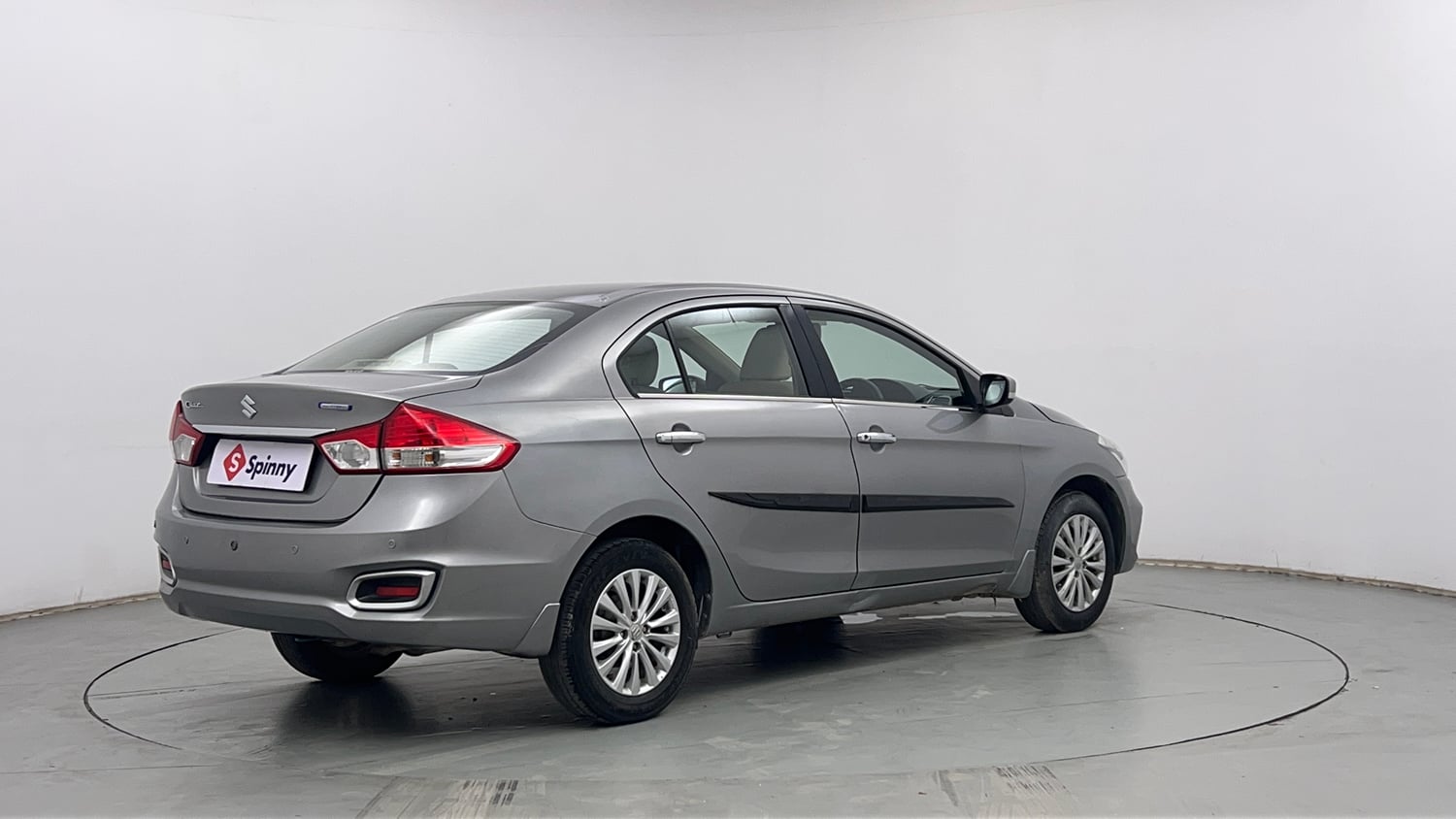 Used 2019 Maruti Suzuki Ciaz Delta Hybrid 1.5 AT Petrol Automatic exterior RIGHT REAR CORNER VIEW