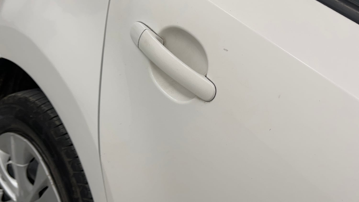 Used 2015 Volkswagen Polo Comfortline 1.5L (D) Diesel Manual dents MINOR DENT