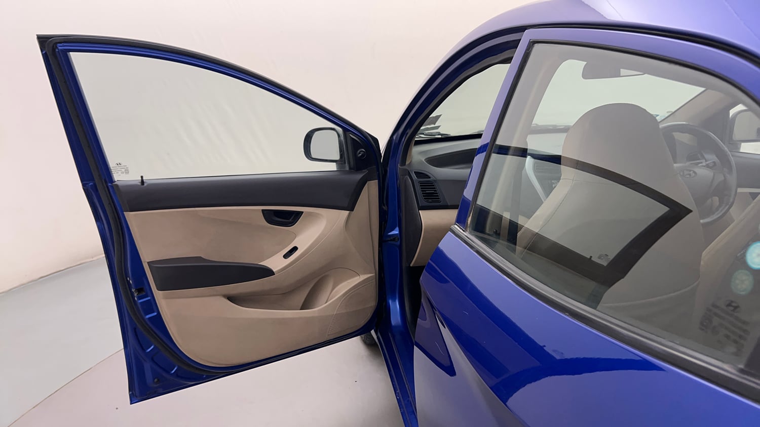 Used 2017 Hyundai Eon Era + Petrol Manual interior LEFT FRONT DOOR OPEN VIEW