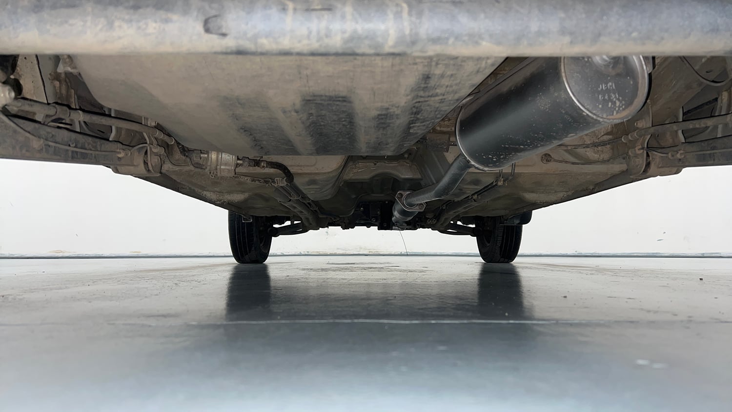 Used 2020 Maruti Suzuki Alto 800 VXi Petrol Manual extra REAR UNDERBODY VIEW (TAKEN FROM REAR)