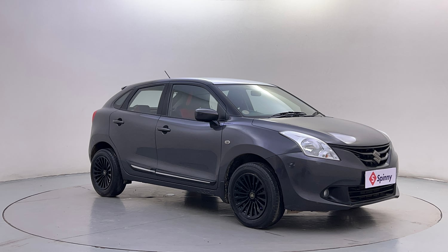 Used 2016 Maruti Suzuki Baleno Sigma 1.2 Petrol Manual exterior RIGHT FRONT CORNER VIEW