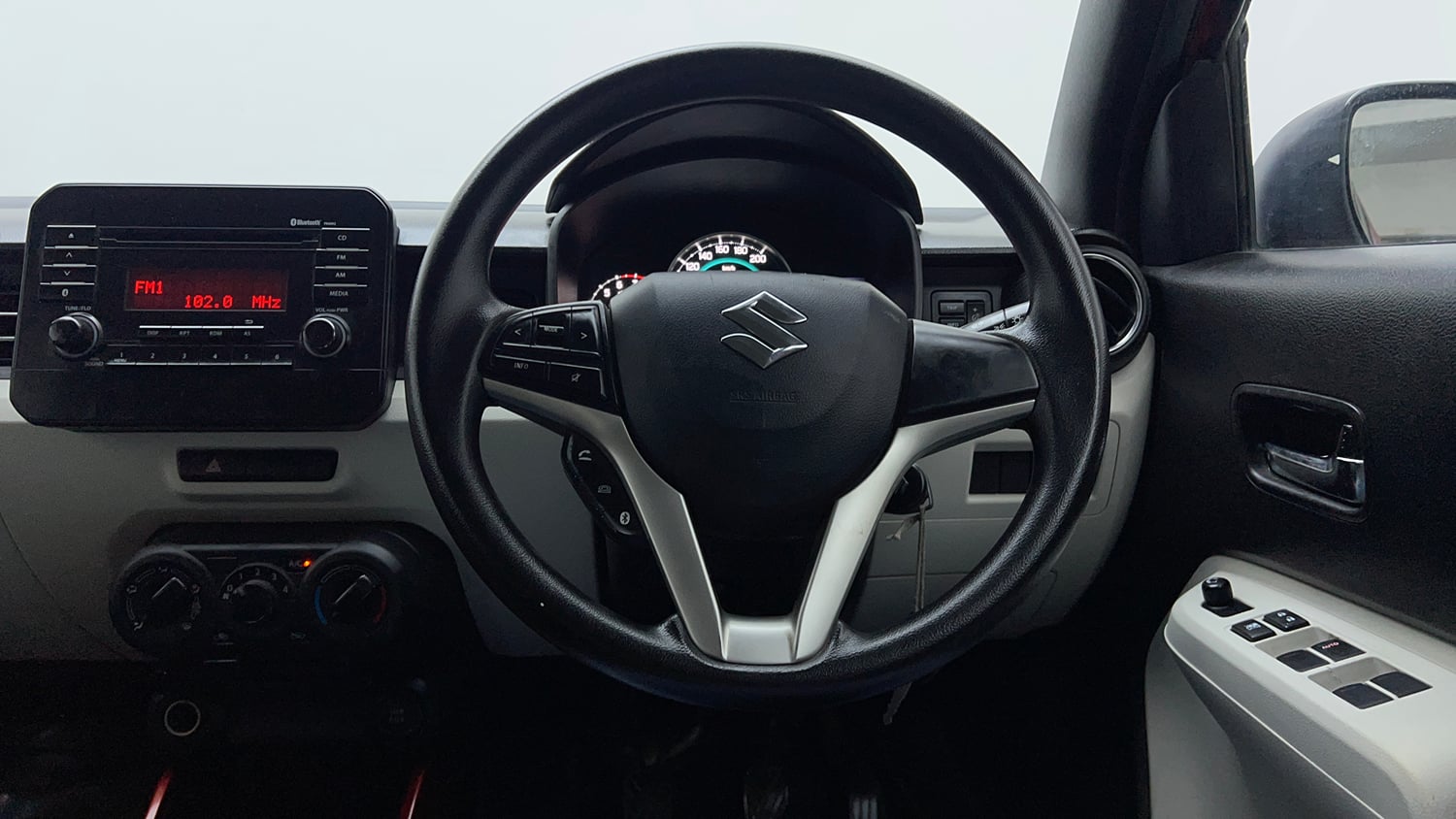 Used 2017 Maruti Suzuki Ignis Delta 1.2 MT Petrol Manual interior STEERING VIEW