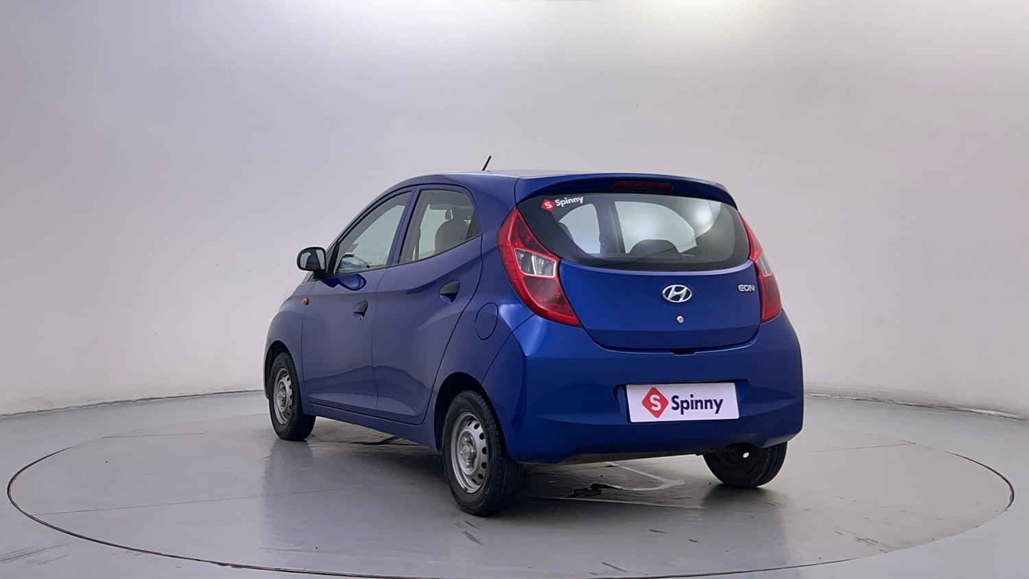 Used 2017 Hyundai Eon Era + Petrol Manual exterior LEFT REAR CORNER VIEW