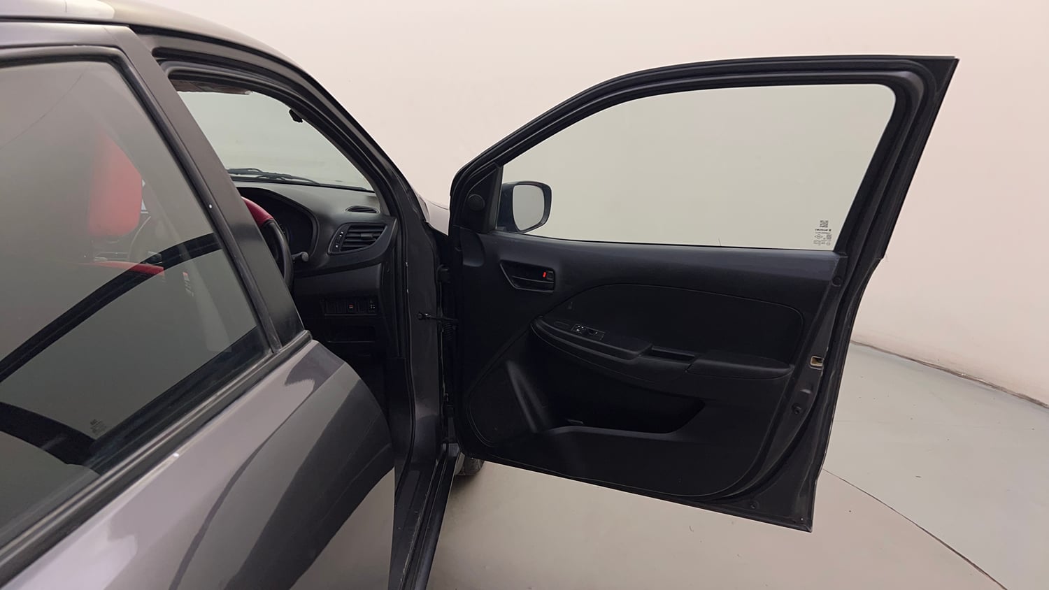 Used 2016 Maruti Suzuki Baleno Sigma 1.2 Petrol Manual interior RIGHT FRONT DOOR OPEN VIEW
