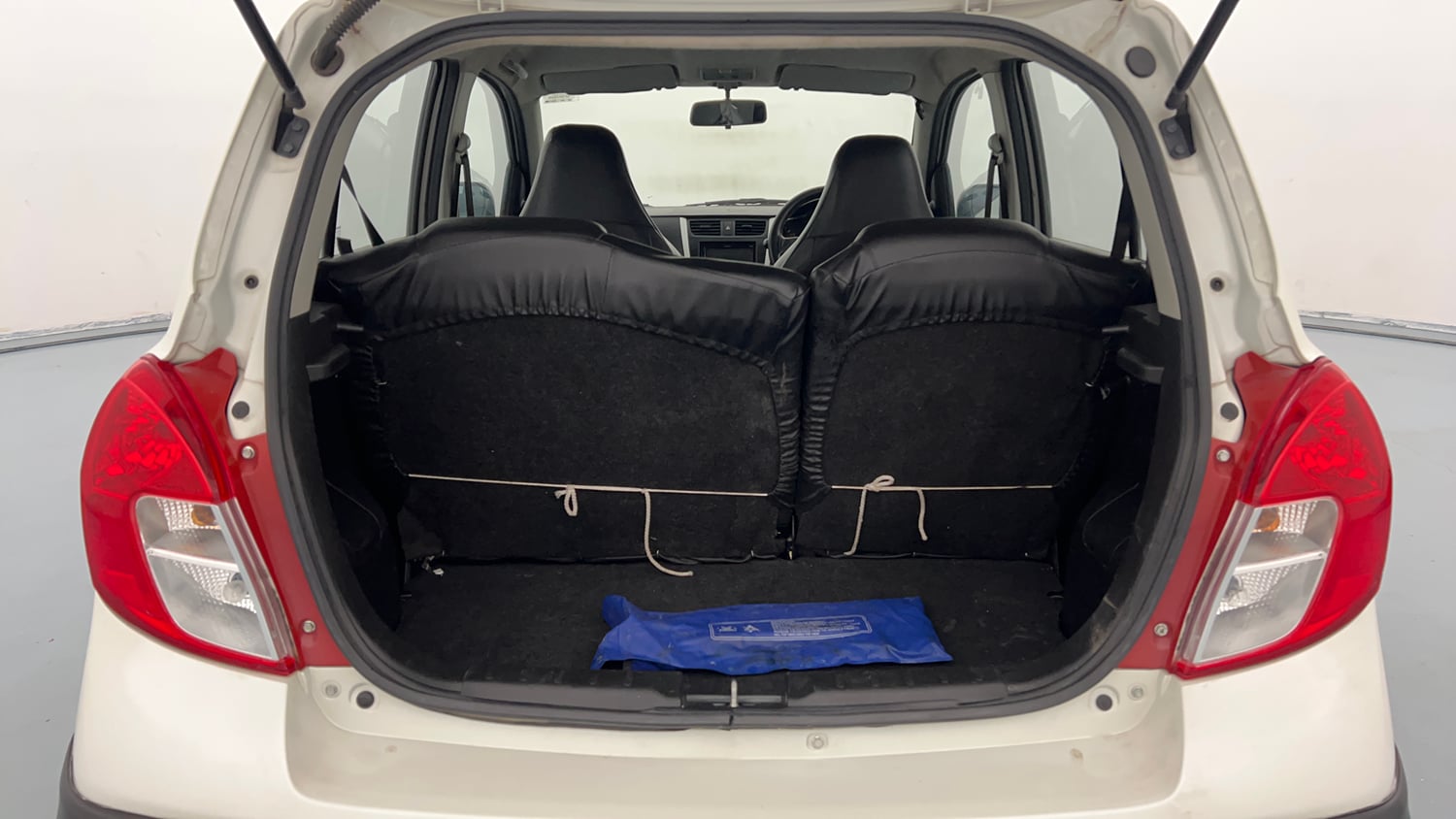 Used 2021 Maruti Suzuki Celerio X VXi AMT Petrol Automatic interior DICKY INSIDE VIEW