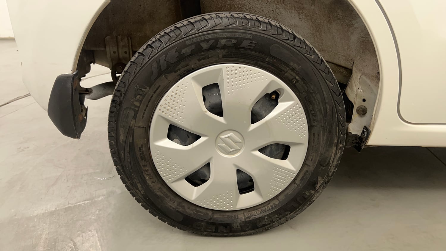 Used 2024 Maruti Suzuki Alto K10 VXi Petrol Manual tyres RIGHT REAR TYRE RIM VIEW