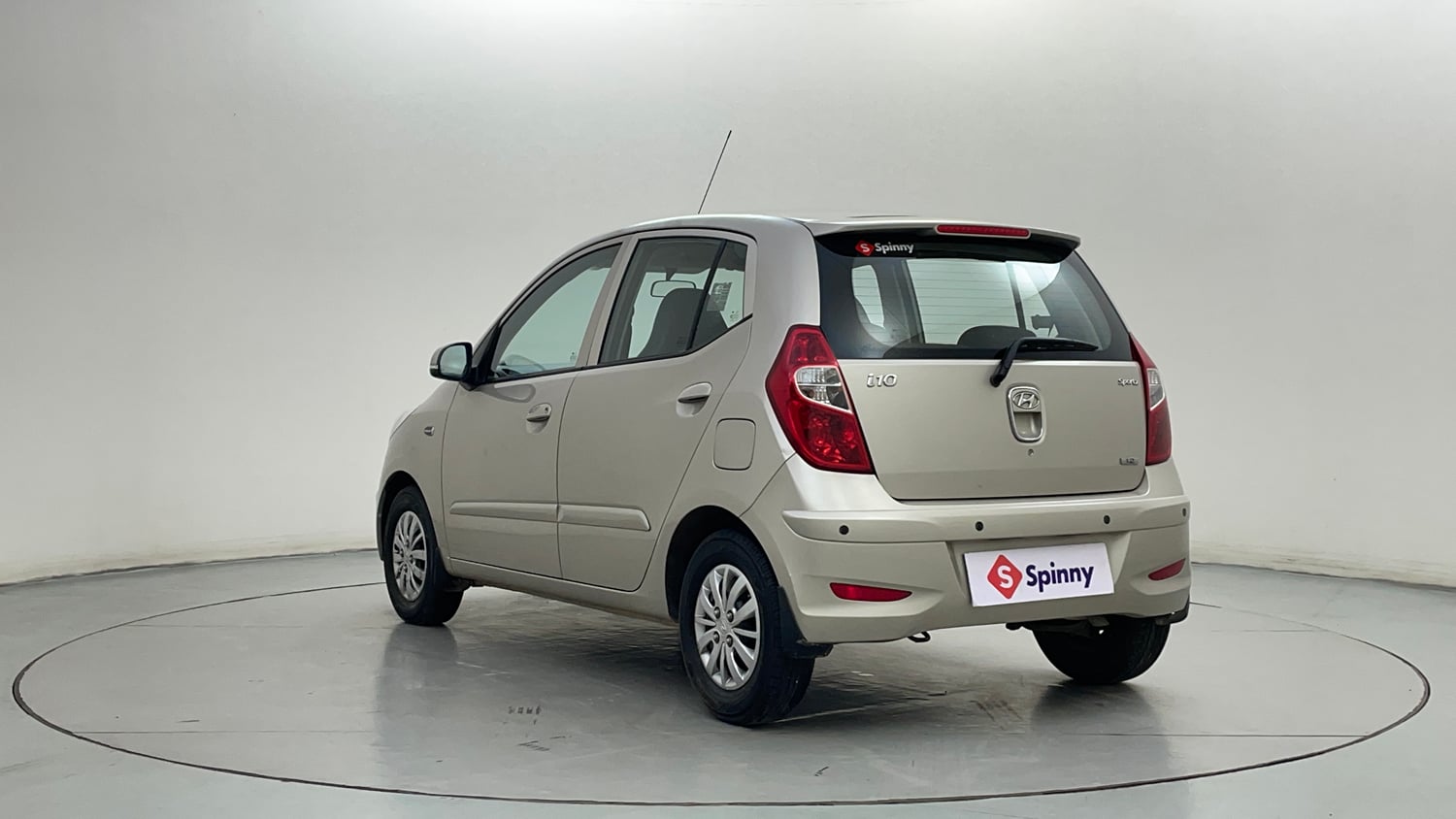 Used 2013 Hyundai i10 Sportz 1.2 Kappa2 Petrol Manual exterior LEFT REAR CORNER VIEW