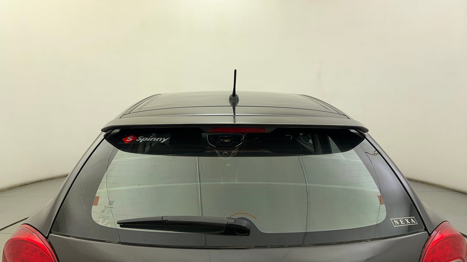 Used 2017 Maruti Suzuki Baleno Delta 1.2 Petrol Manual exterior BACK WINDSHIELD VIEW