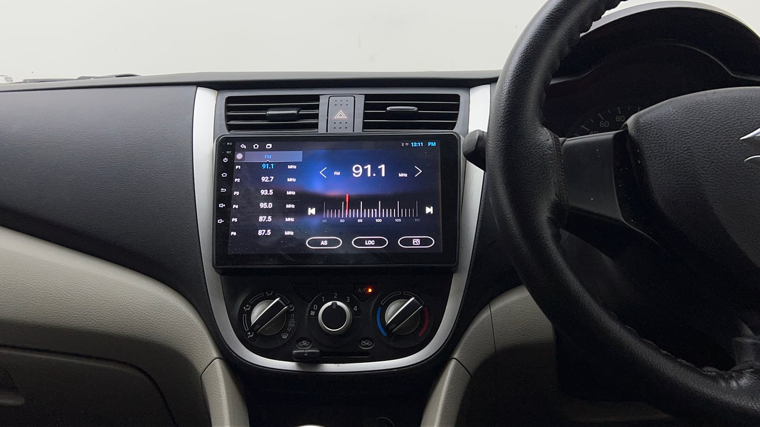 Used 2017 Maruti Suzuki Celerio VXi Petrol Manual interior MUSIC SYSTEM & AC CONTROL VIEW