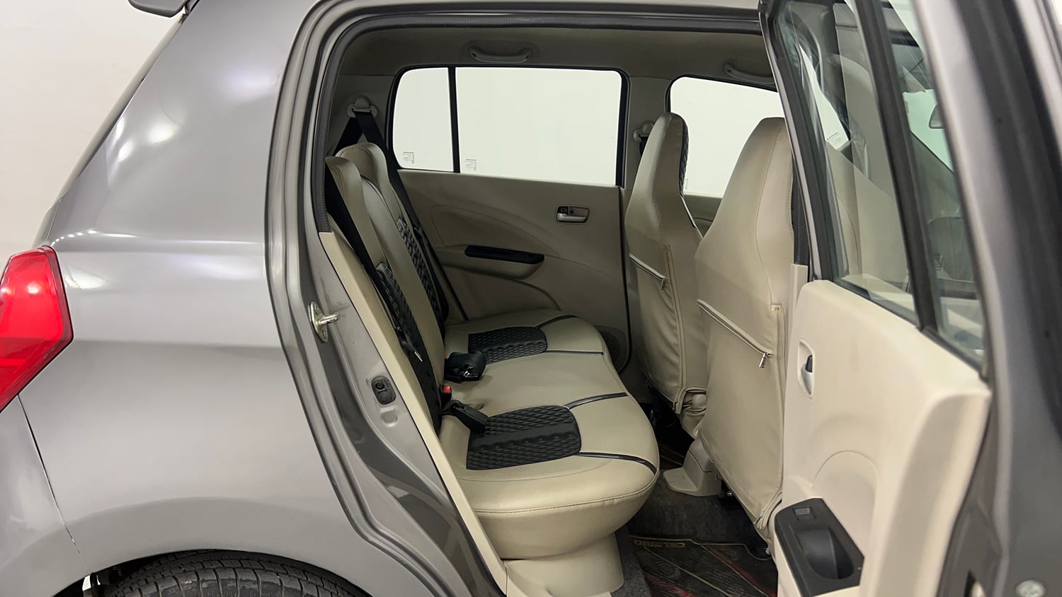 Used 2018 Maruti Suzuki Celerio VXi (O) CNG Cng Manual interior RIGHT SIDE REAR DOOR CABIN VIEW