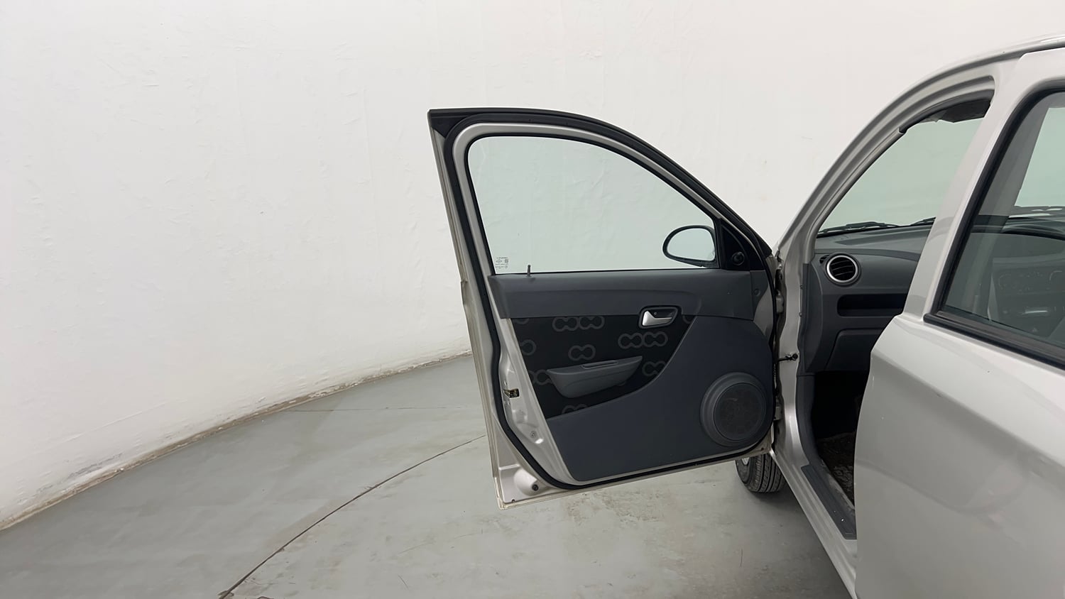 Used 2016 Maruti Suzuki Alto 800 Lxi Petrol Manual interior LEFT FRONT DOOR OPEN VIEW
