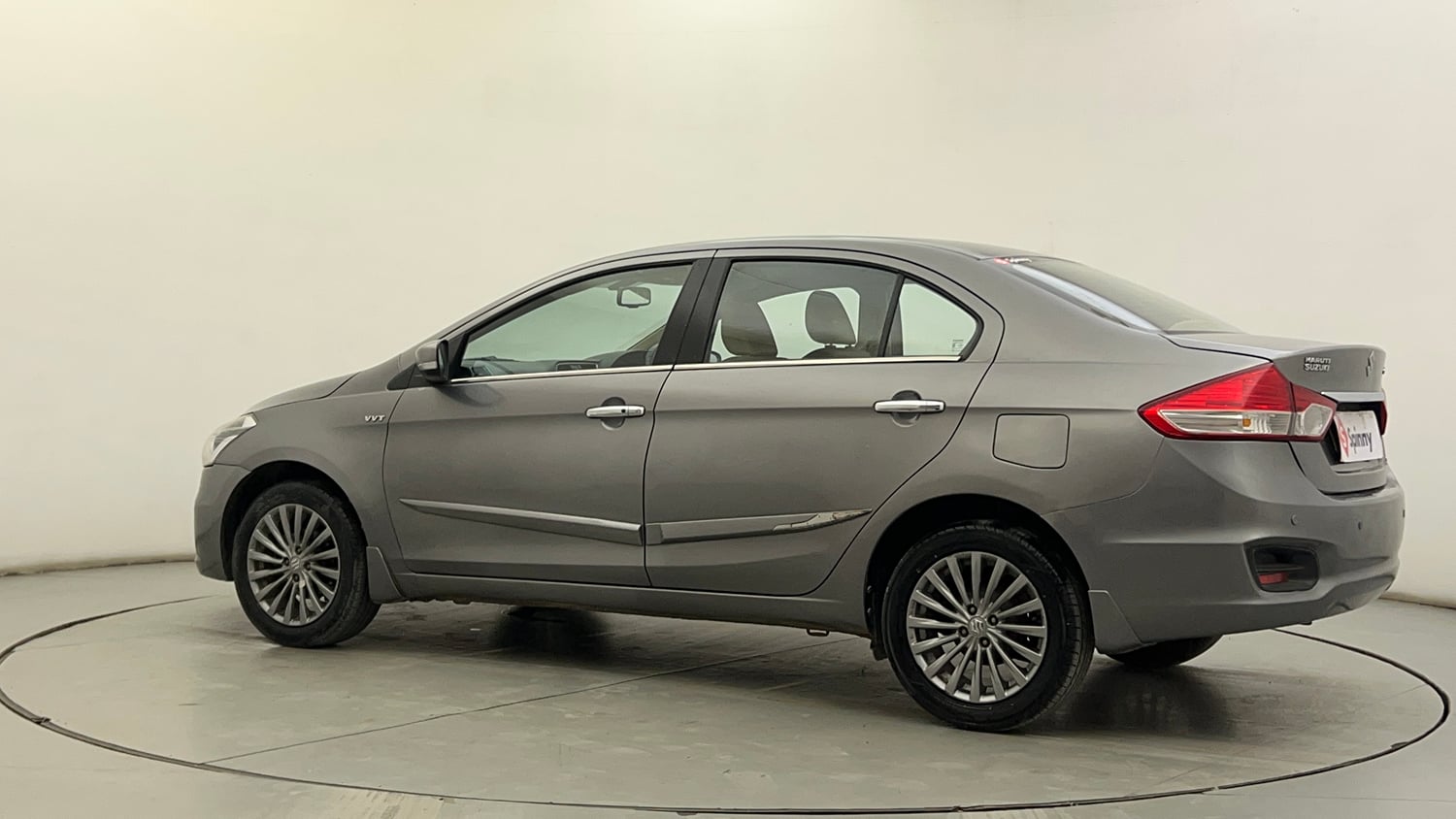 Used 2016 Maruti Suzuki Ciaz ZXi  AT Petrol Automatic exterior LEFT REAR CORNER VIEW