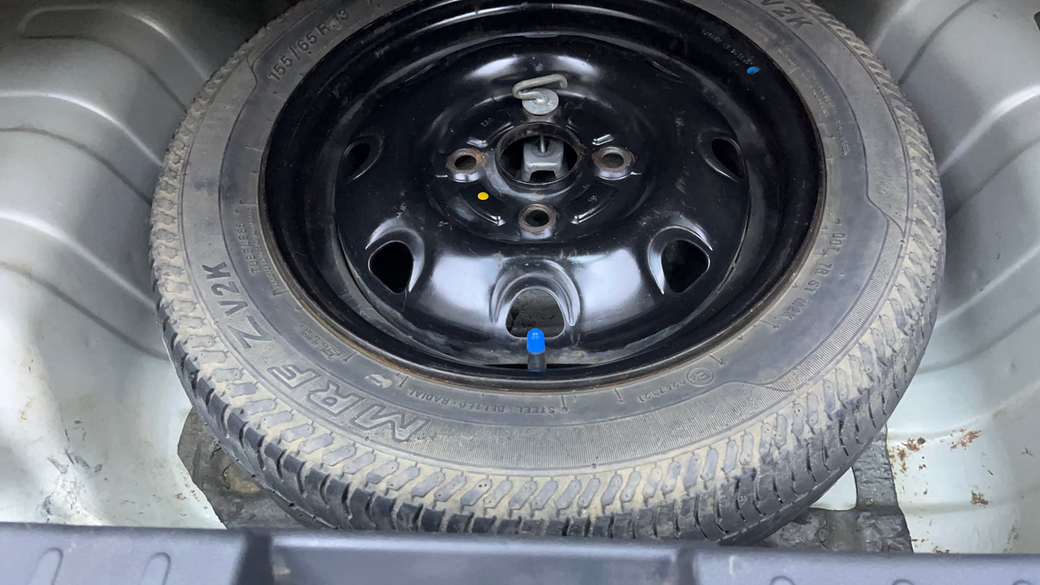 Used 2016 Maruti Suzuki Alto K10 VXi AMT Petrol Automatic tyres SPARE TYRE VIEW