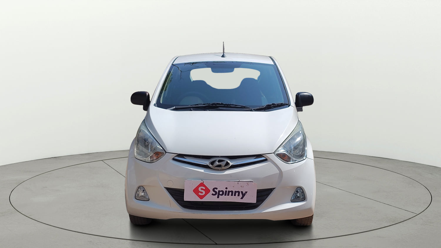 Used 2018 Hyundai Eon Magna + Petrol Manual exterior FRONT VIEW