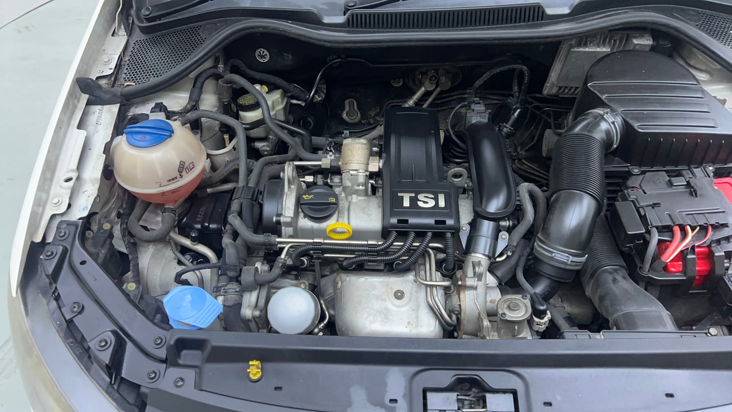 Used 2016 Volkswagen Polo GT TSI Petrol Automatic engine ENGINE RIGHT SIDE VIEW