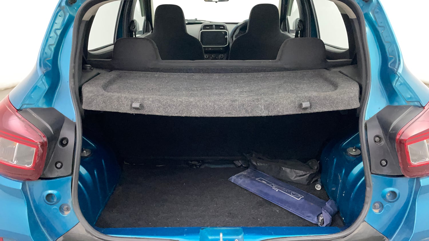 Used 2024 Renault Kwid CLIMBER 1.0 MT Petrol Manual interior DICKY INSIDE VIEW