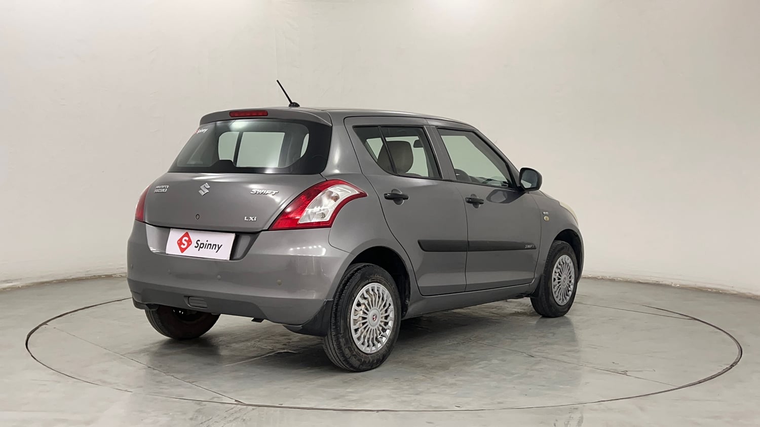 Used 2014 Maruti Suzuki Swift LXi Petrol Manual exterior RIGHT REAR CORNER VIEW