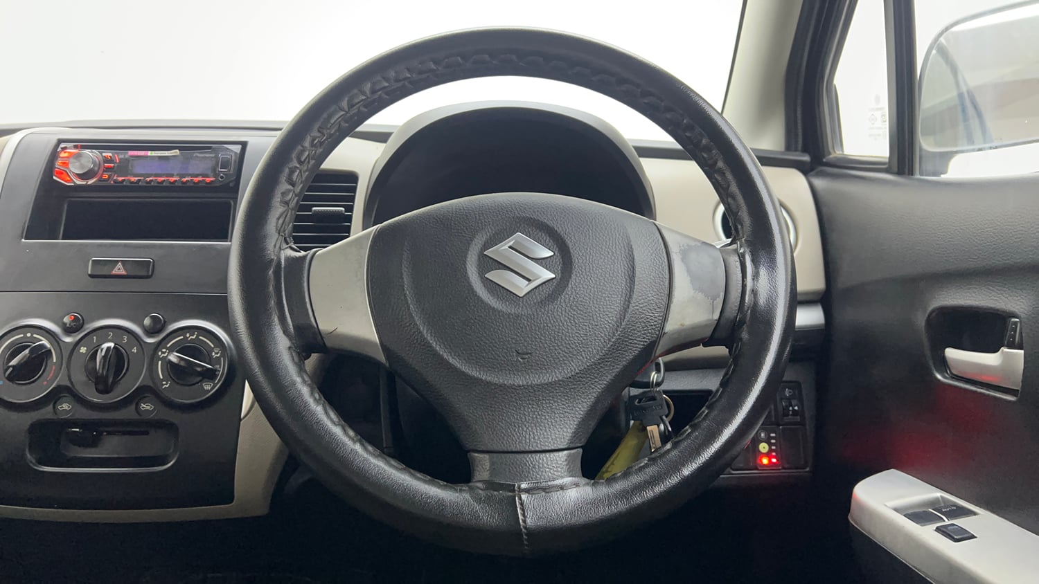 Used 2015 Maruti Suzuki Wagon R LXI CNG Cng Manual interior STEERING VIEW