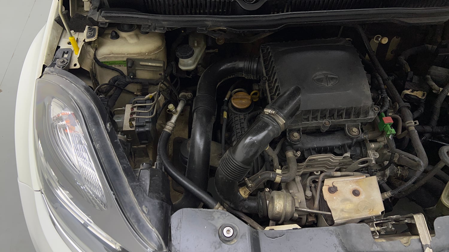 Used 2018 Tata Nexon XZA Plus Petrol Petrol Automatic engine ENGINE RIGHT SIDE VIEW