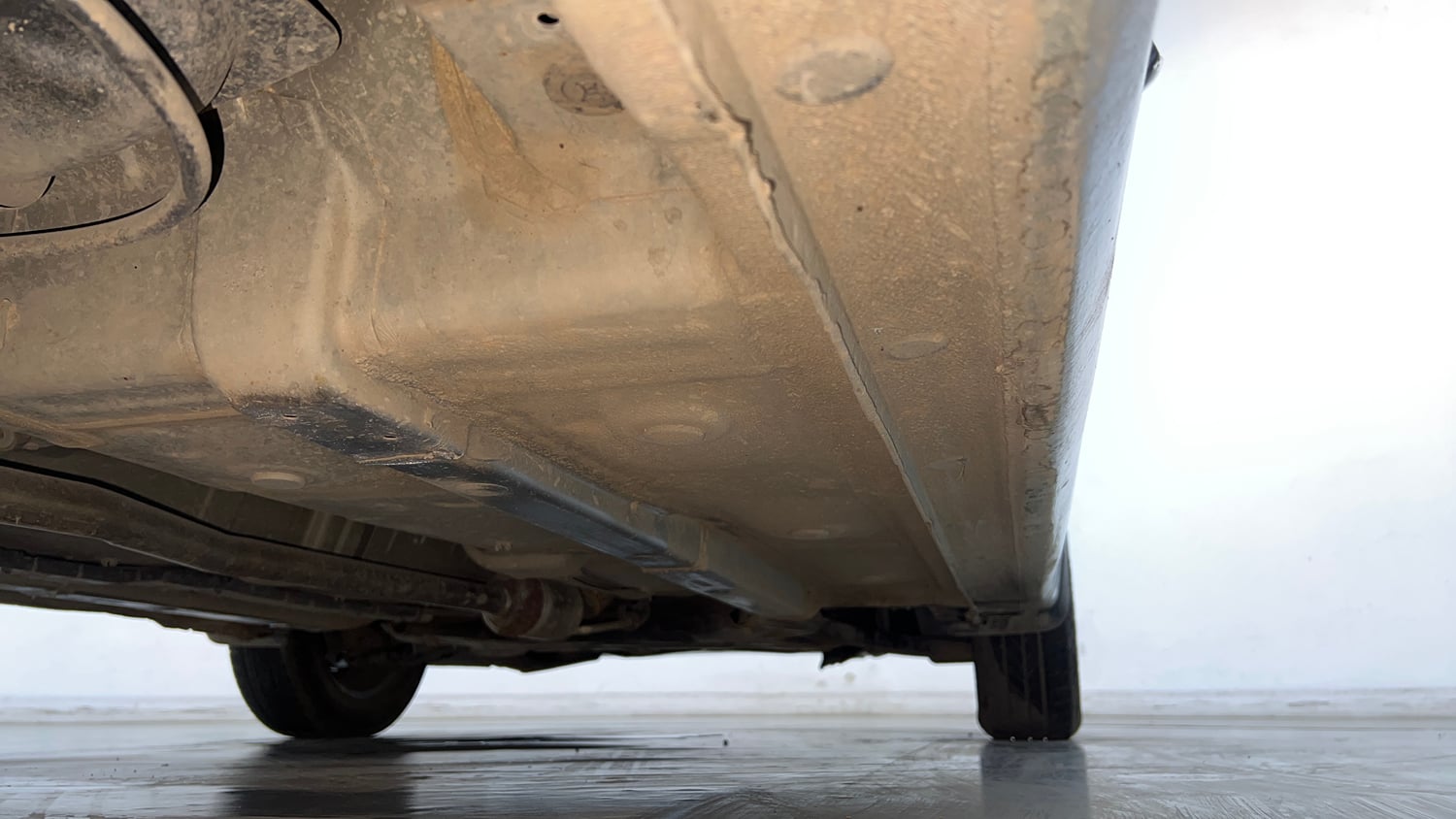 Used 2015 Hyundai Grand i10 Sportz 1.2 Kappa VTVT Petrol Manual extra REAR RIGHT UNDERBODY VIEW