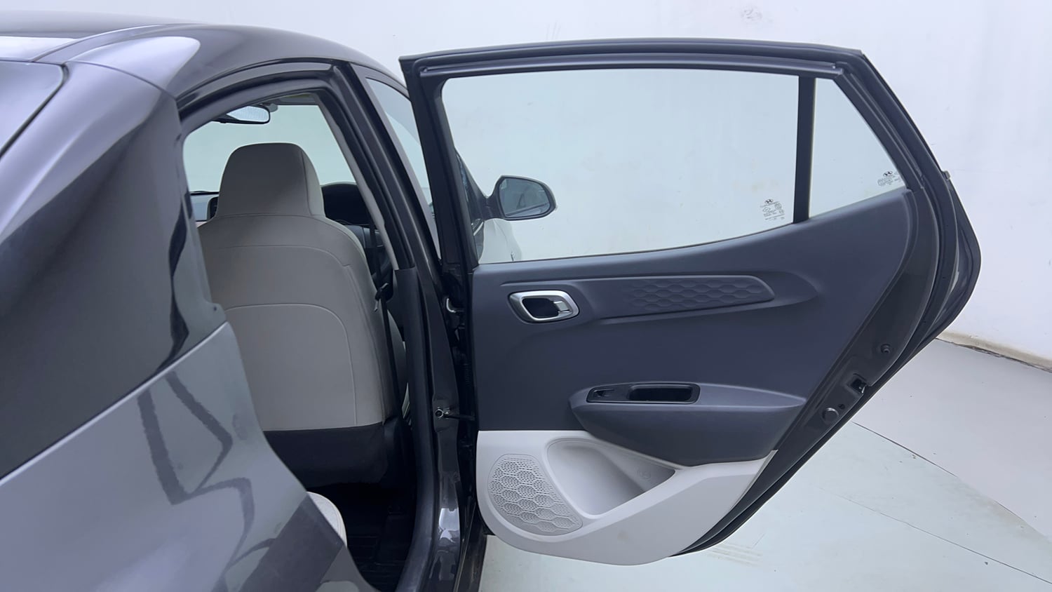 Used 2021 Hyundai Aura SX Plus 1.2 AMT Petrol Petrol Automatic interior RIGHT REAR DOOR OPEN VIEW