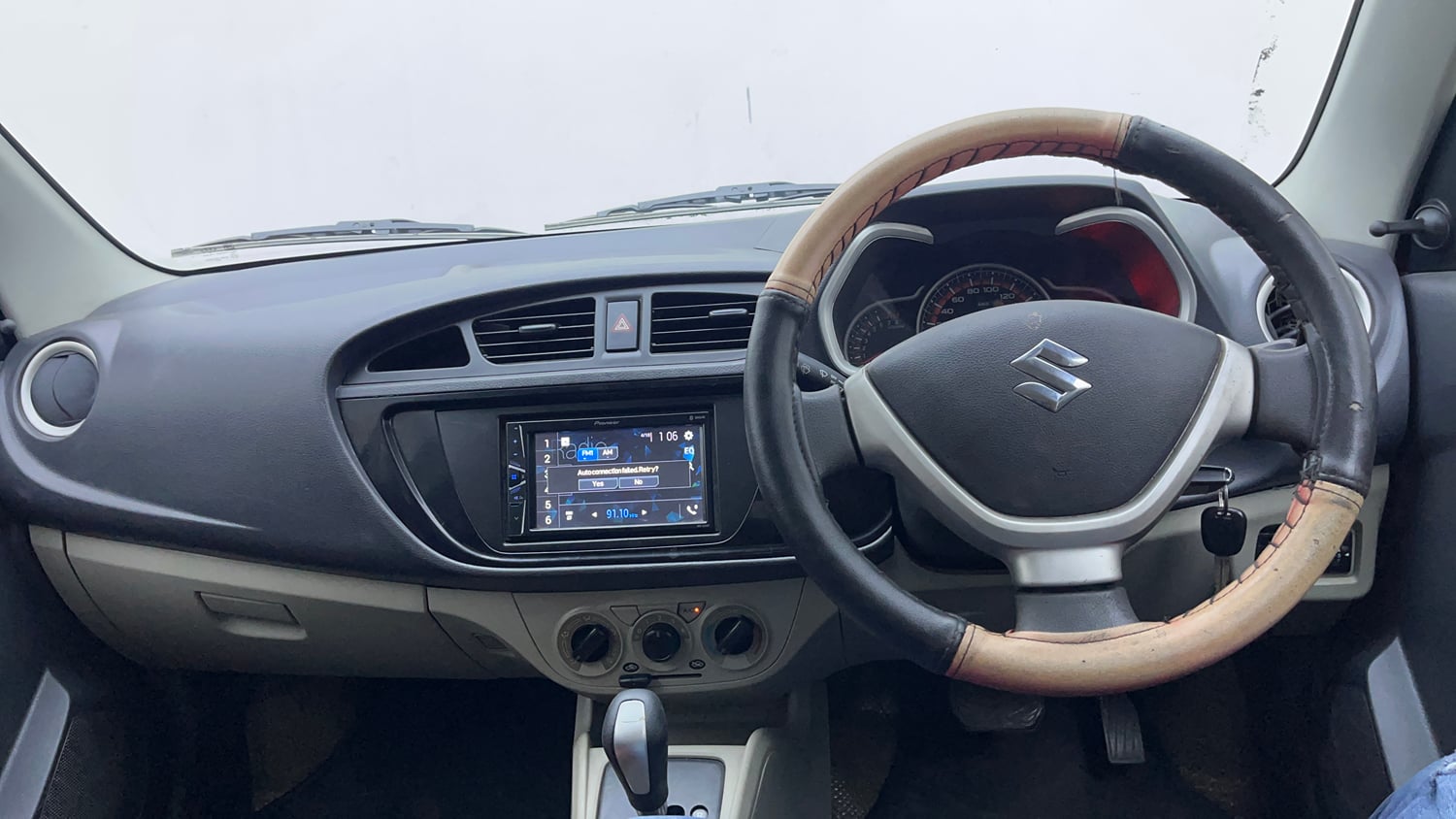 Used 2016 Maruti Suzuki Alto K10 VXi AMT Petrol Automatic interior DASHBOARD VIEW