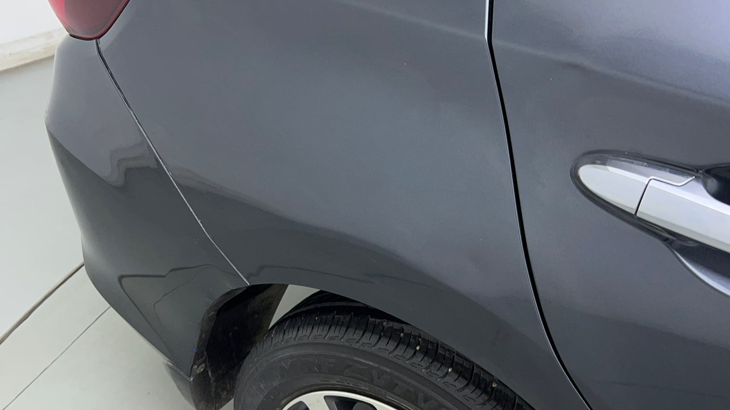 Used 2023 Honda Amaze VX 1.2 Petrol CVT Petrol Automatic dents MINOR SCRATCH